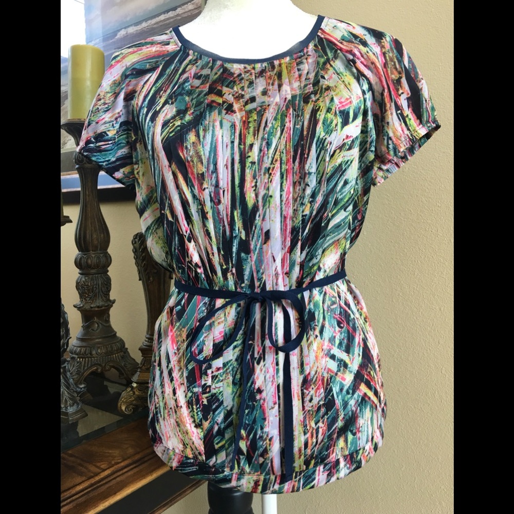 Simply Vera Wang colorful blouse
